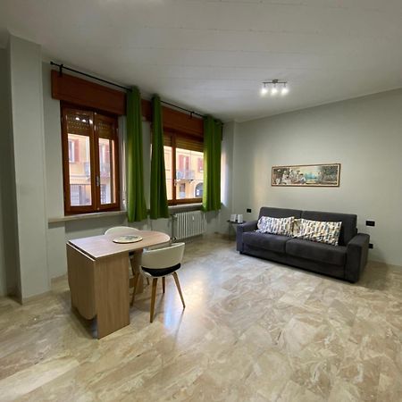 Catrizia Appartement Casale Monferrato Buitenkant foto