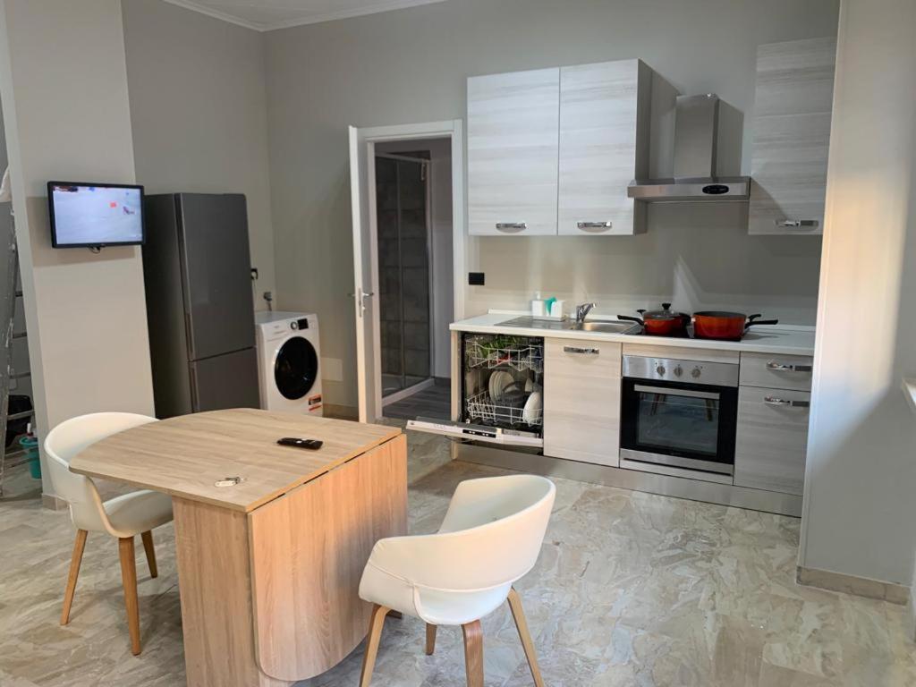 Catrizia Appartement Casale Monferrato Buitenkant foto