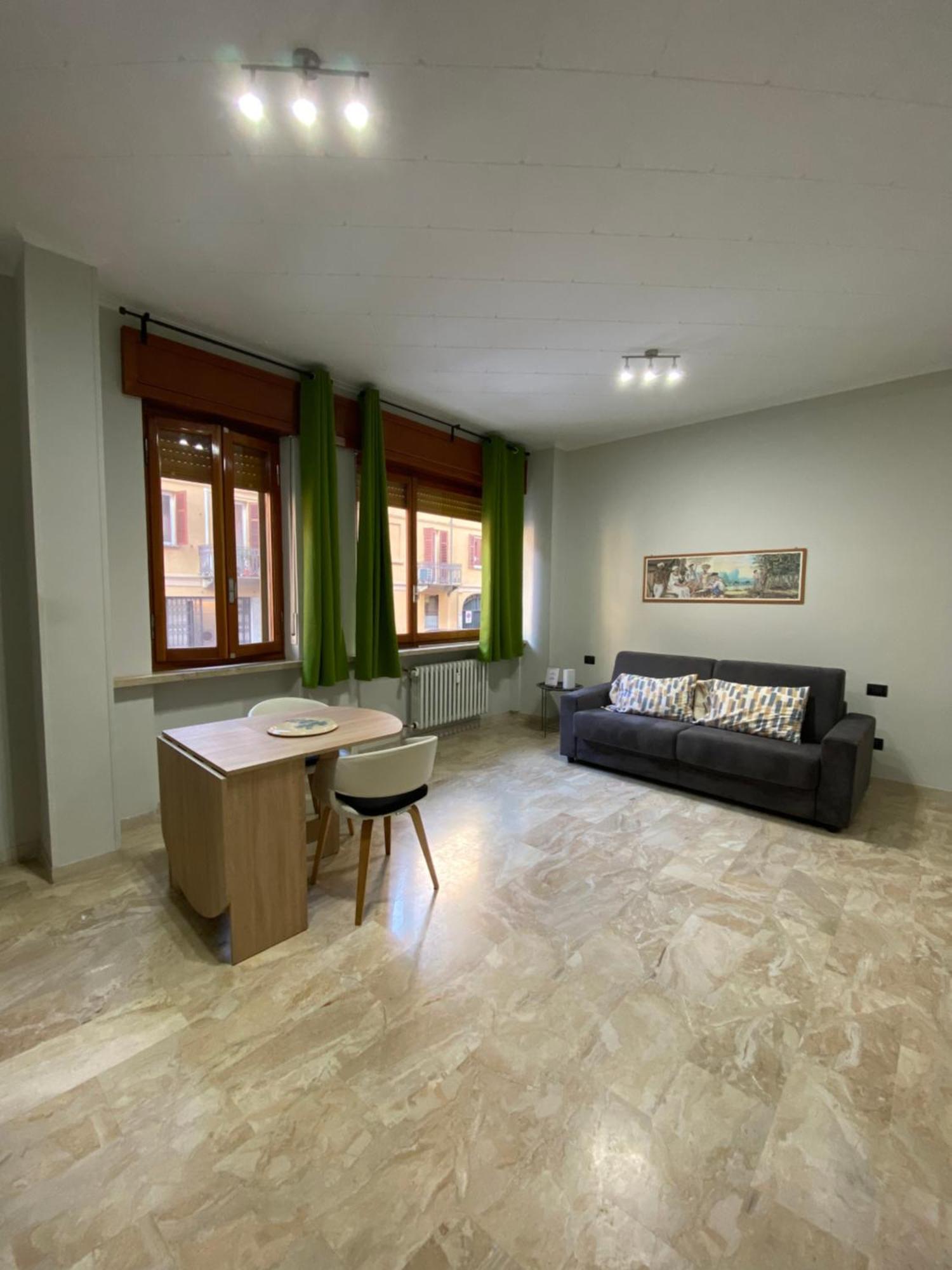 Catrizia Appartement Casale Monferrato Buitenkant foto