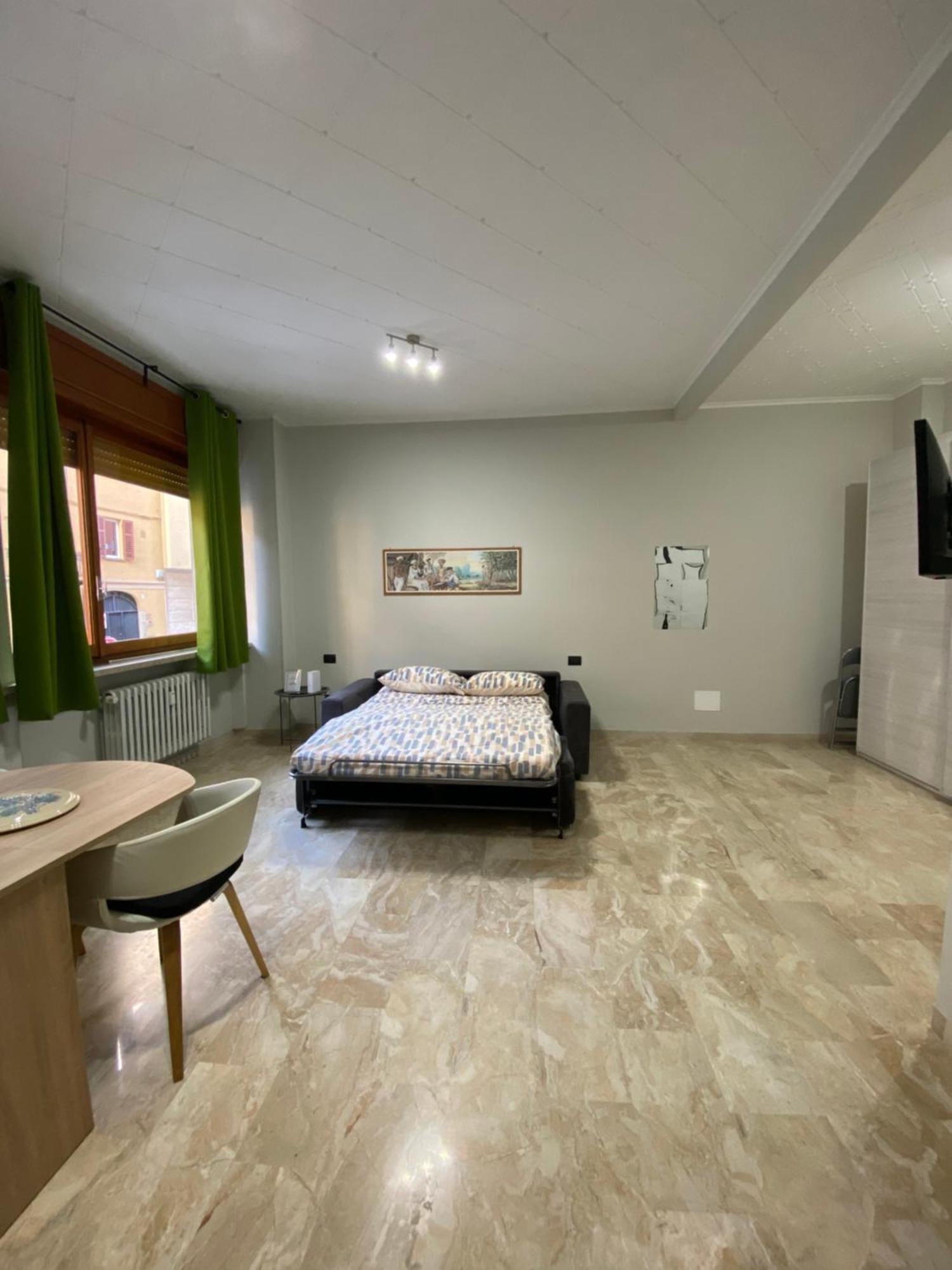 Catrizia Appartement Casale Monferrato Buitenkant foto
